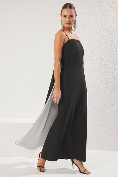 Trendyol Collection Μαύρο-λευκό ίσιο ίσιο υφαντό Finike Maxi βραδινό φόρεμα & φόρεμα επιστροφής στο σπίτι