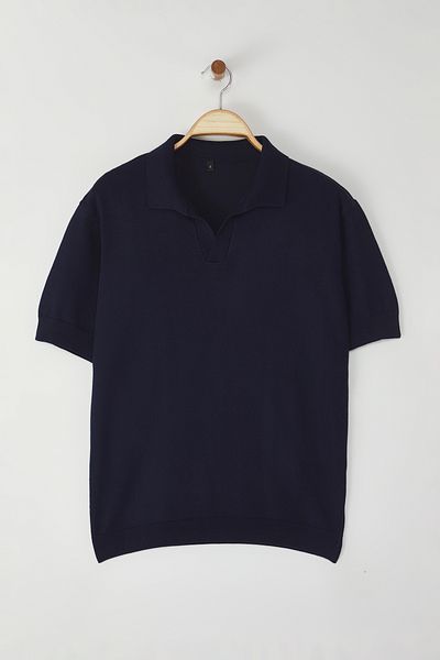 Kolekcia Trendyol Námornícke modré tričko Regular Polo Neck Plain Polo Neck TMNSS25PO00008