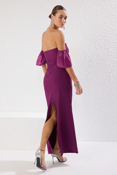 Trendyol Collection Pflaumenfarbenes, gerades, gerades, gewebtes Finike-Maxikleid für Abend und Heimkehr