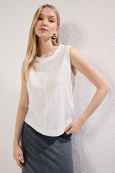 ترينديول كوليكشن إكرو أرجواني متين مودال 0 كم رقبة دائرية قصة عادية