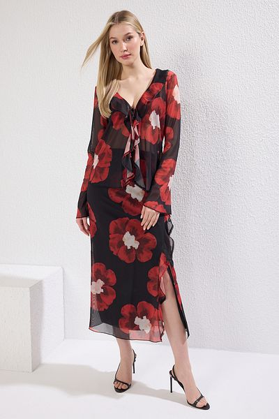 Trendyol Collection Mehrfarbiger, mit Rüschen verzierter, flexibler Bleistiftrock aus Tüll TWOSS25ET00024