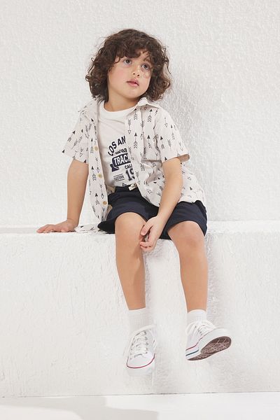 TRENDYOLKIDS Ecru Boy's Cotton Slogan Printed Knitted 3-Piece T-Shirt Shorts Shirt Bottom-Top Suit Tkdss25Au00034