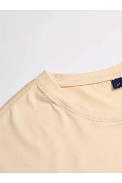 Alviora Saudi Arabia Printed Oversize Tshirt