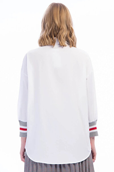 Qaju Kadın Yakası Örme Detaylı Beyaz Trikolu Salaş Boyfriend Pamuk Gömlek - Kırmızı