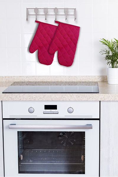 Home Heat Resistant, Hand Burning and Fireproof Oven Gloves (2 Gloves)
