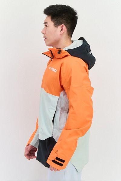 adidas Men Sportswear Fit Outdoor Hooded Jacket, Black