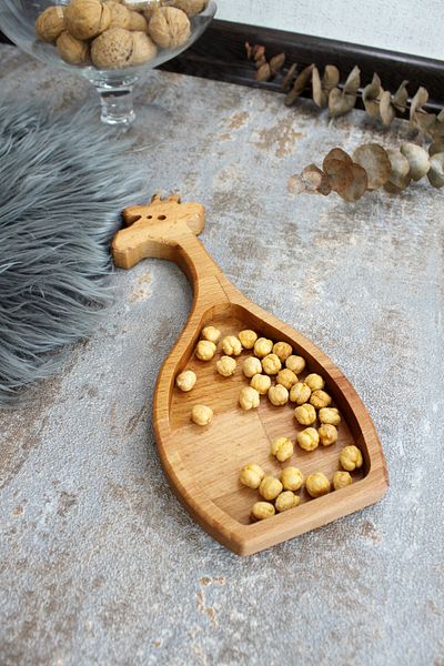 Teknofors Wooden Giraffe Snack Bowl Presentation Rack