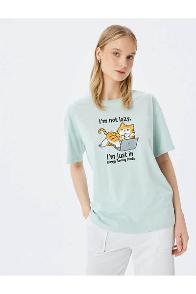 Koton Mintgrünes Damen-T-Shirt mit Katzenmuster und Rundhalsausschnitt 5sal10107ık
