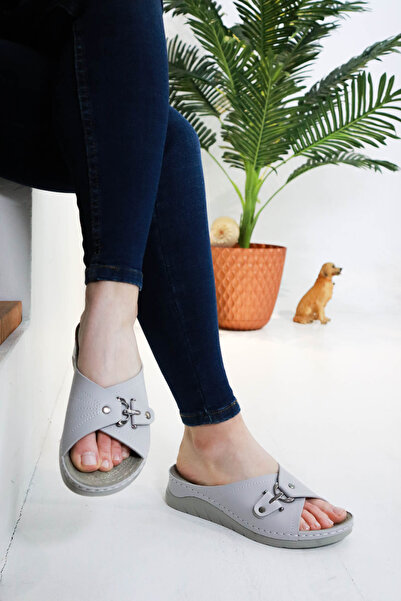 sermoda Papuci sport de damă bej - talpă groasă moale și ușoară cu cataramă de ancorare