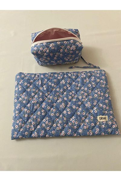 thick weave Pink Floral Patterned Laptop & Makeup Bag