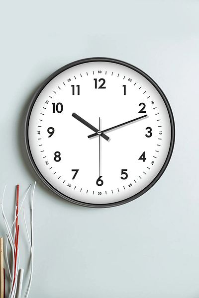 KaktüsKedi 30 cm Real Glass Flowing Seconds Thin Framed Wall Clock