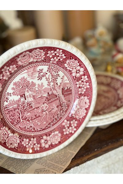 Villeroy & Boch طبق كيك أحمر ريفي من البورسلين العتيق من Villeroy Boch مقاس 21 سم