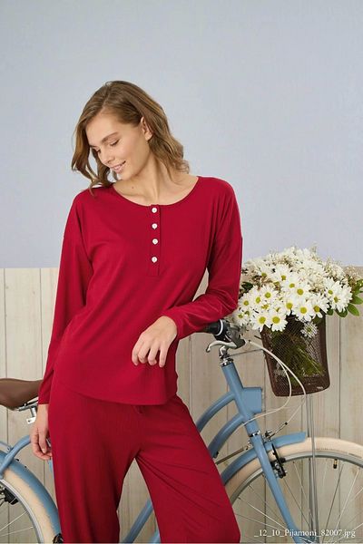 Pijamoni طقم بيجامة حمراء بأكمام طويلة من قماش دبلن - 5315