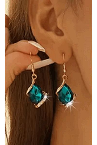 takıbahçesi Stylish Heart Shaped Jewelry Set for Women Set of 3 - Can Be Gift Wrapped