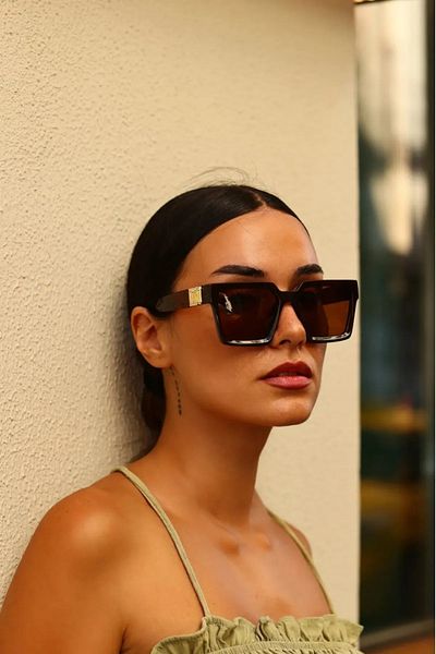 Nilu Moda نظارات شمسية نسائية بتصميم أنيق