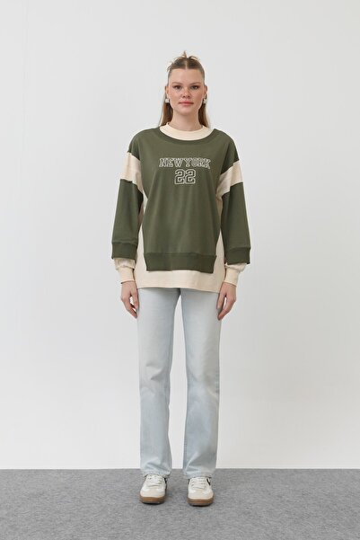 Puane Women's Front Embroidered Sweat