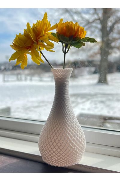 3D Brothers Contemporary Small Vase for Flower Arrangements