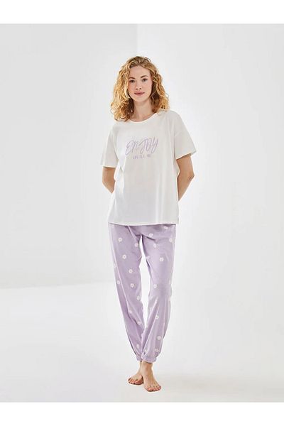 LC Waikiki Set de pijamale pentru femei LCW Young Lilac cu decolteu rotund