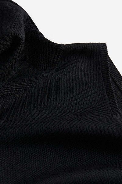 H&M Merino wool polo-neck dress
