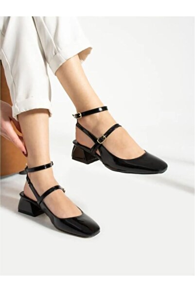MAYA SHOES Gentle Patent Leather Heeled Shoes - Double Banded and Buckle Detailed