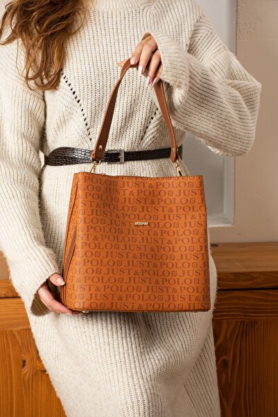 Just Polo حقيبة يد وكتف نسائية منقوشة باللون الأسود TYCET02117