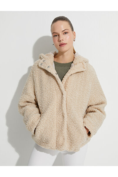 Koton Peluş Ceket Kapüşonlu Cep Detaylı Çıtçıt Düğmeli