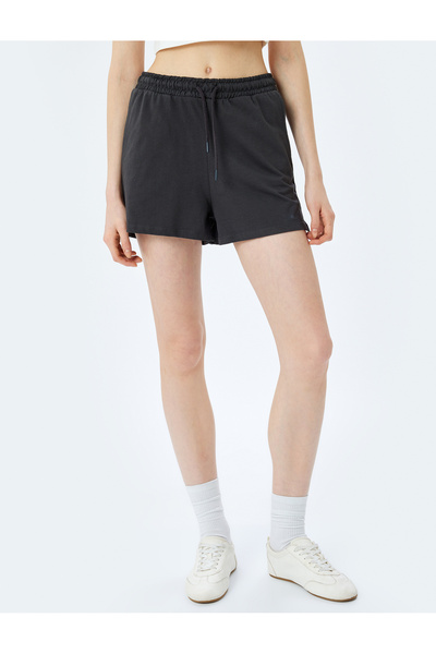 Koton Beli Bağcıklı Cep Detaylı Mini Şort