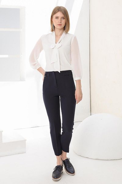 Journey Buckle-Front-Back Double Collet Detail, Trousers