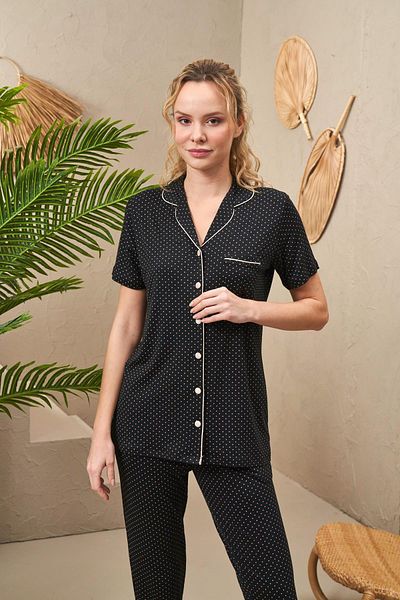PJS 25186 Costum de pijama cu mânecă scurtă, cu nasturi, cu rever, pentru femei