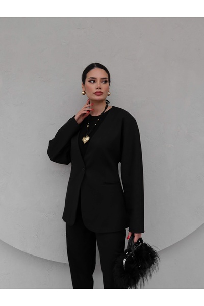 ESRAHELVACI Seated Waist Jacket Pants Set