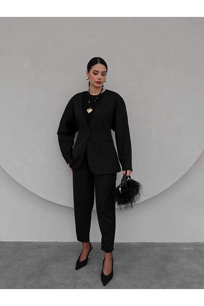 ESRAHELVACI Seated Waist Jacket Pants Set
