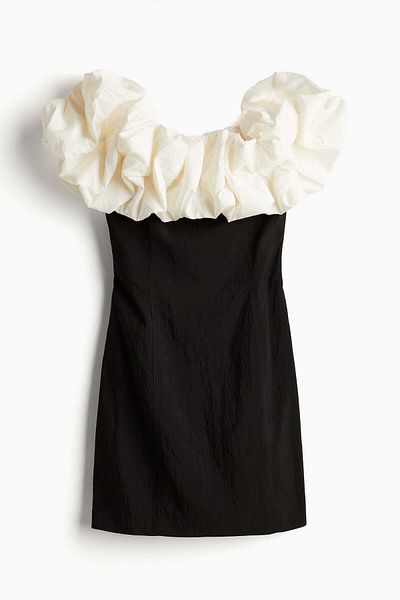 H&M Ruffled off-the-shoulder dress