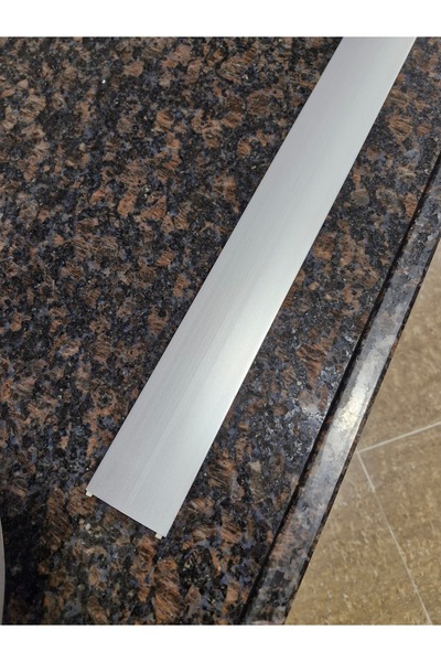 ORSAYAPI Parke Eşik Çıtası 6 Cm Genişliğinde Kendinden Silikonlu Yapışkanlı Alüminyum Profil 90 Cm/3 Adet.