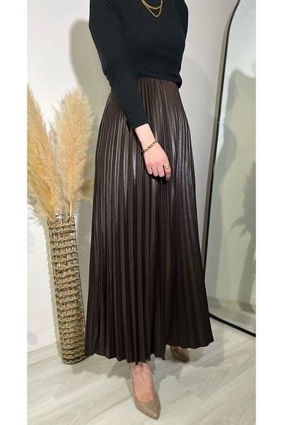 Butik Women's Leather Look Pleated Skirt