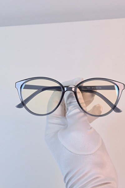 LOOKUP The Cat Eye Glasses with Blue Light Protection are Optically Compatible and Relax in Computer Television vs. Use.