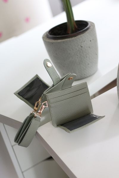 Moom Bag Portofel pentru femei, verde mentă, pentru carduri de mascotă