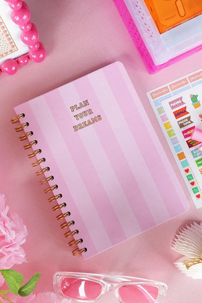 Victoria's Journals Седмичен планер A5 Spiral Unlimited Motivation Page