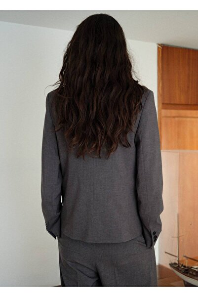 MANGO Woman Düz kesim düğmeli blazer ceket