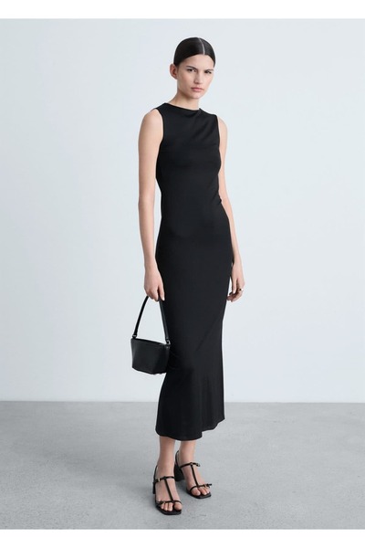 MANGO Woman Sırtı açık uzun elbise