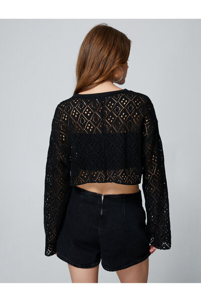 Koton Crop Tričko s krátkým rukávem a potištěným výstřihem