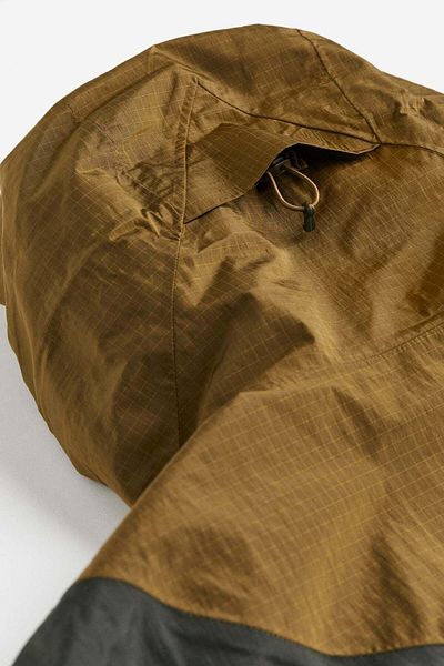H&M StormMove™ 2.5-layer shell jacket