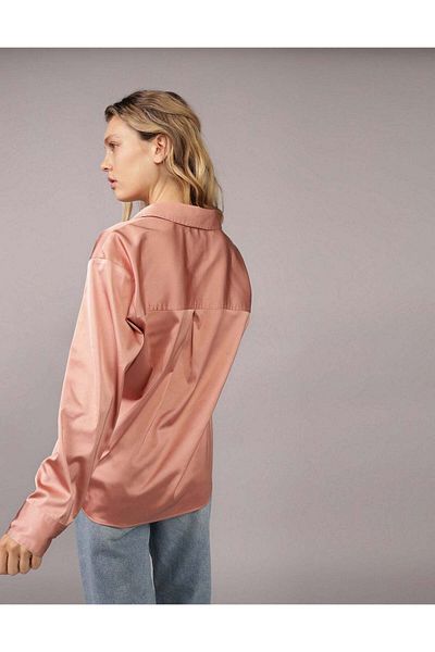 AMERICAN EAGLE AE Satin Button-Up Shirt