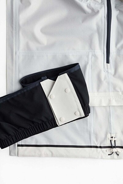 H&M 3-layer Regular Fit ski jacket in StormMove™