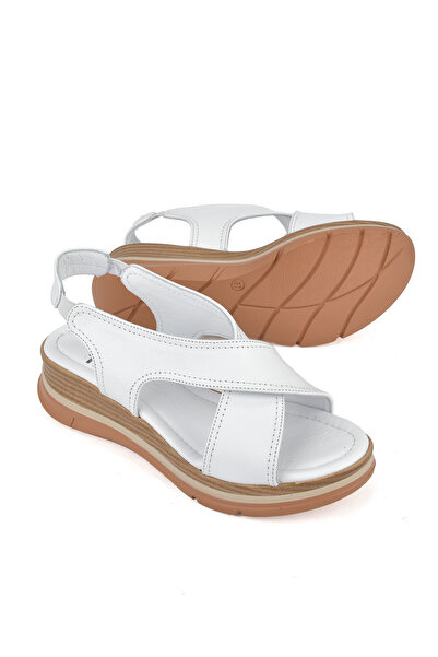 Ziya Білі жіночі сандалі з натуральної шкіри - на підборах 1511020Z2562