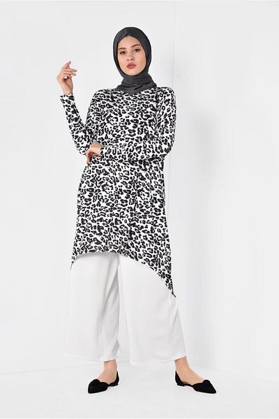TRENDTESETTÜR Women's Black (Black-Grey) Asymetric Cut Leopard Pattern Tunic 4918