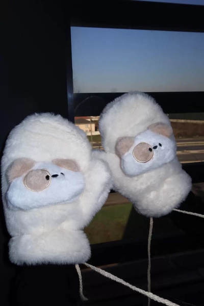 CAŞ DEKORASYON Cream Color Dog Figure Strap Plush Gloves