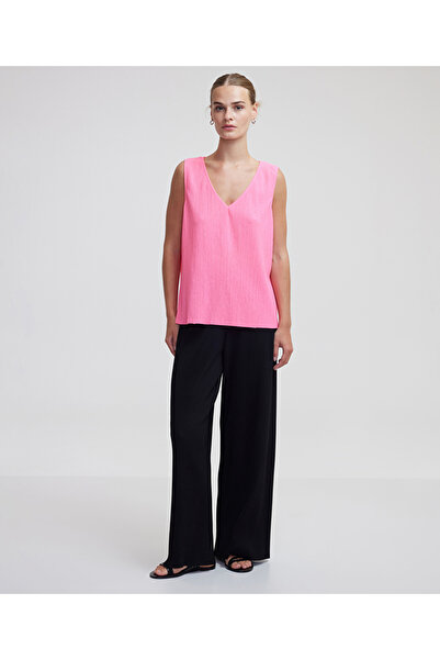 İpekyol Textured V-Neck T-Shirt