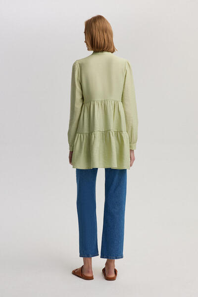 Touché Privé KNOFLÍK S PŘÍRODNÍ TEXTUROU DETAILNÍ TUNIKA