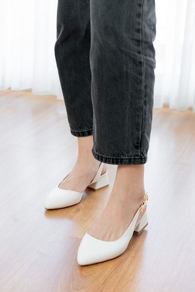 DİVOLYA Balerina Aura White cu cataramă laterală (înălțimea tocului de 4 cm) cu toc ascuțit