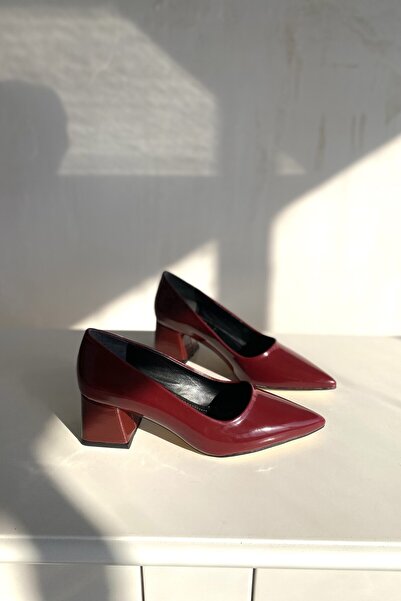 Tamdabu Ayakkabı Бургунди кожени ежедневни обувки с ток 5 см